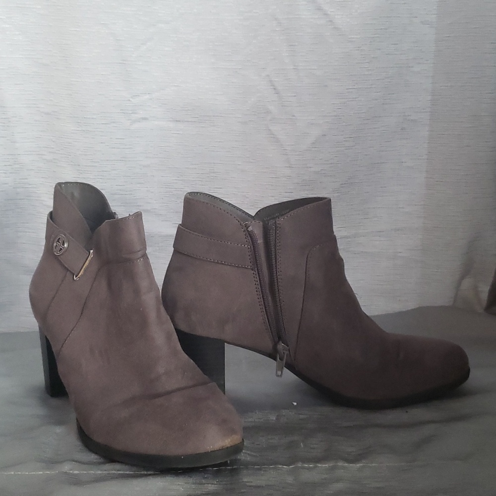 Giani Bernini heel ankle boots